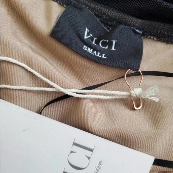 NVT Vici In My Arms Maxi Black OneShoulder Dress, cocktail, wedding guest - Picture 5 of 7